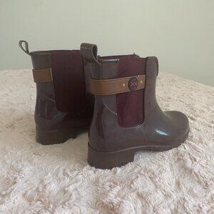 Plum Purple Womens 6.5 US - 37 EUR Rubber Shinny Rain Ankle Boots Brown Buckle
